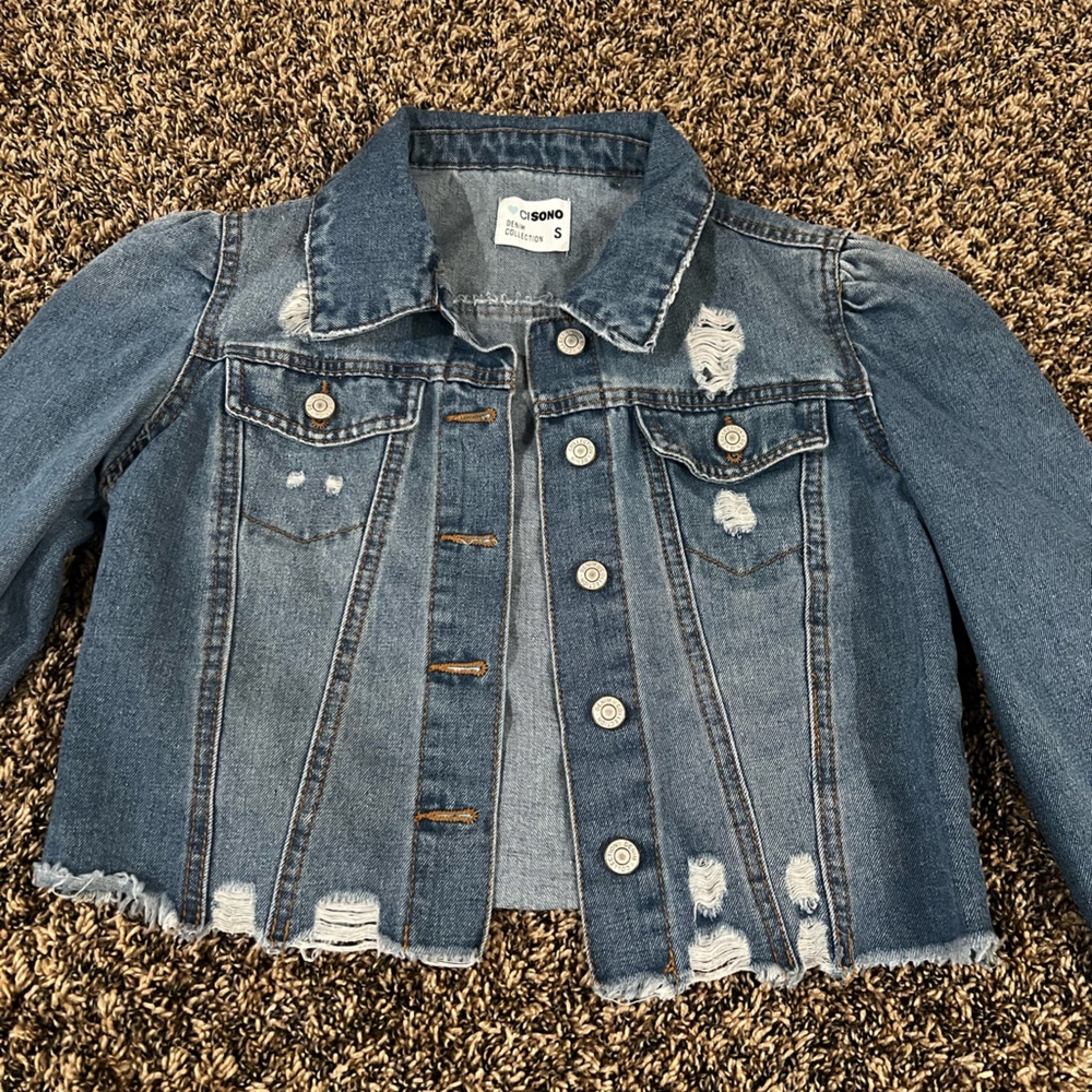 NWOT Adorable denim jacket